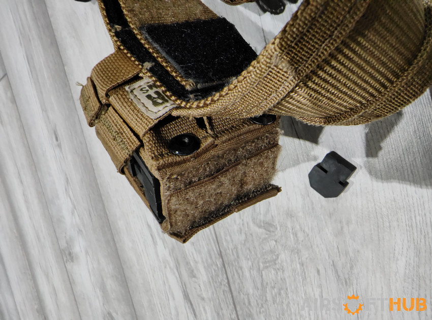 W.A.S. Universal Holster - Tan - Used airsoft equipment