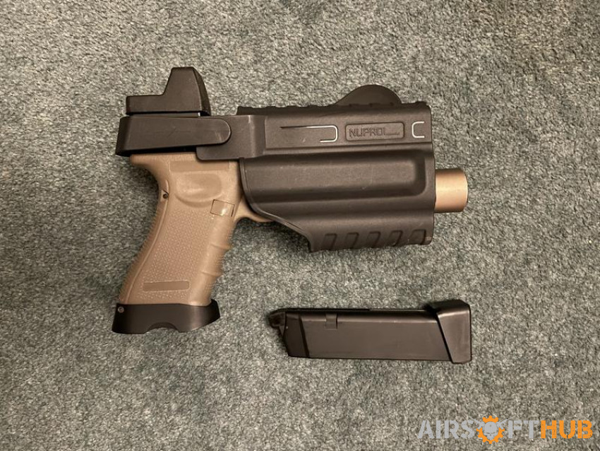 Glock 18c GBB pistol - Used airsoft equipment