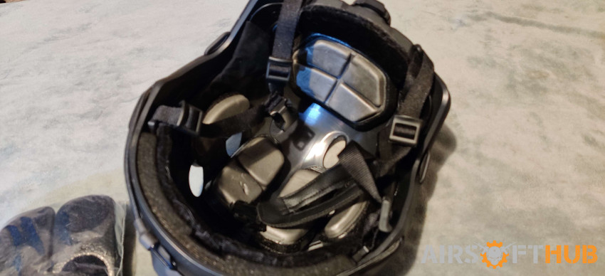OneTigris FAST Helmet (Black) - Used airsoft equipment