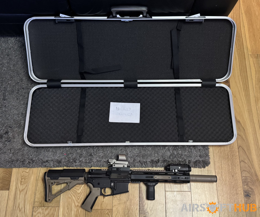 HARD SHELL 100X30 CASE - Used airsoft equipment