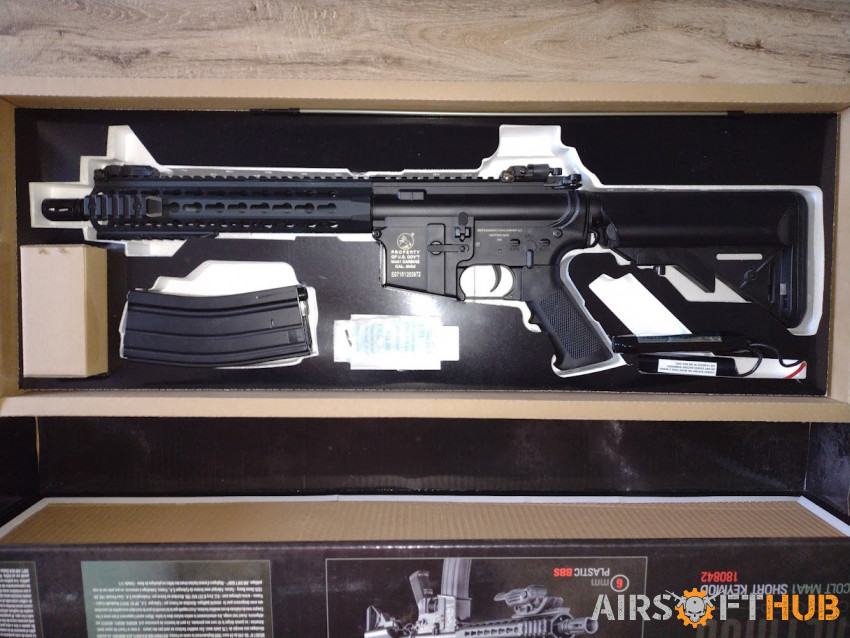Cybergun M4A1 AEG - Used airsoft equipment
