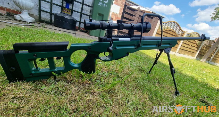 Snow Wolf SV98 Sniper Rifle - Used airsoft equipment