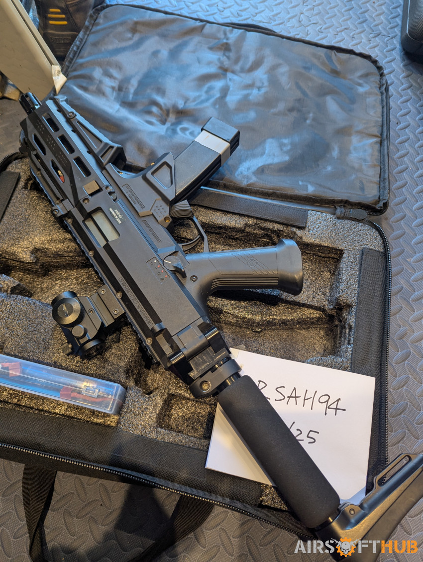 Multiple rifs - Used airsoft equipment