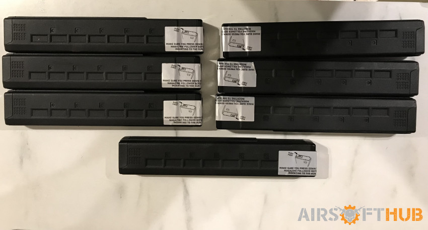 NEW KWA MOD 3 + 7 NEW MAGS - Used airsoft equipment