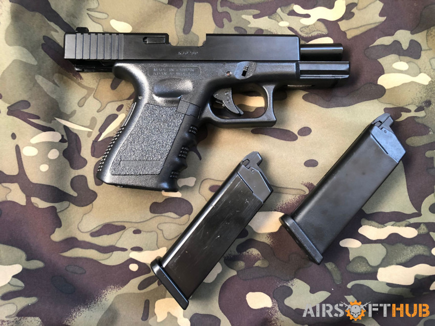 Glock 23 kjw used 2x mags - Used airsoft equipment