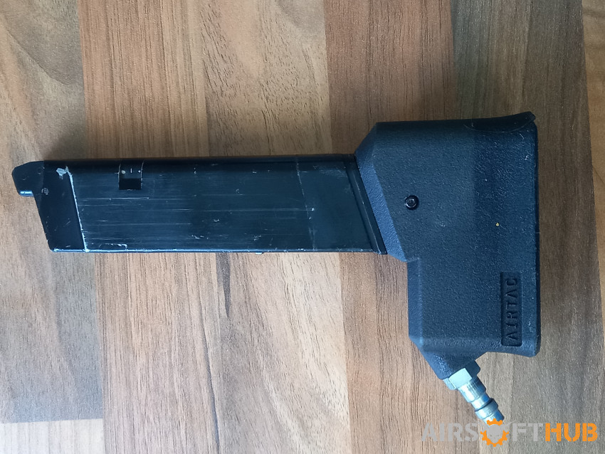 Aap01 / G17 m4 mag adapter - Used airsoft equipment