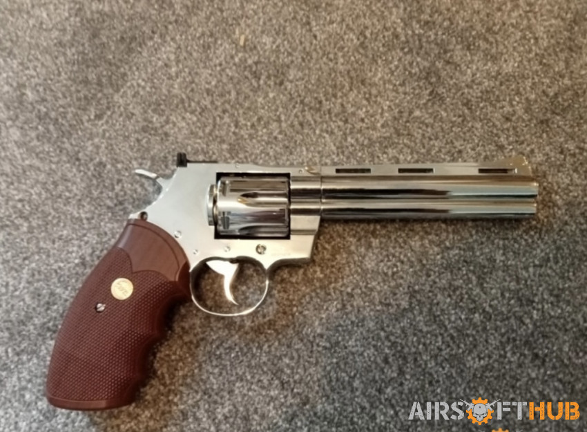 python and crossbow - Used airsoft equipment