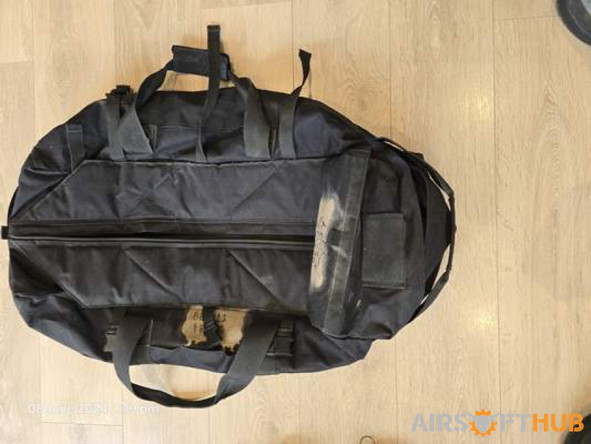 Tac bag full of items - Used airsoft equipment