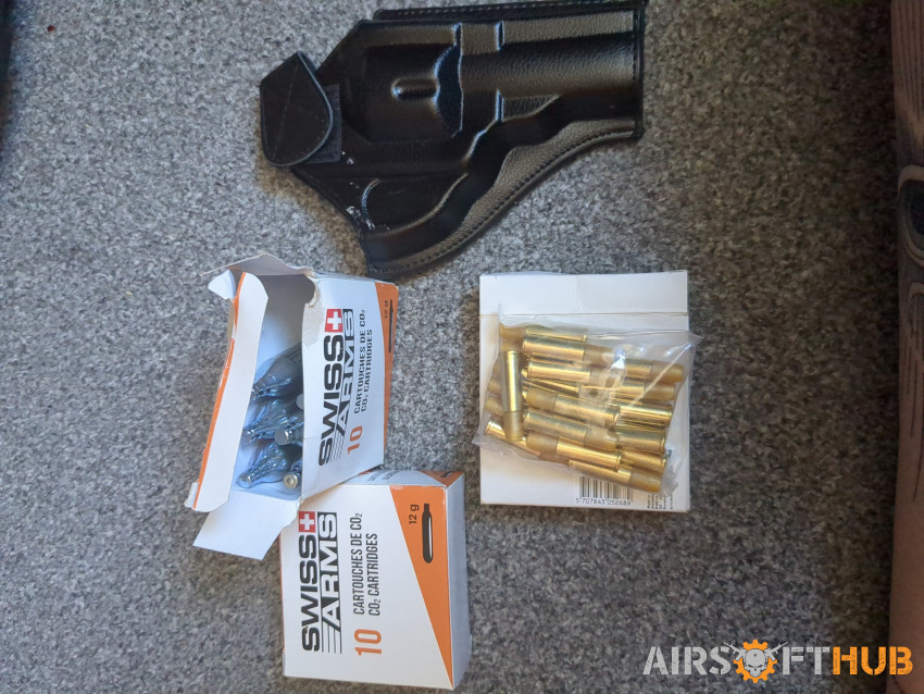 Revolver - Used airsoft equipment
