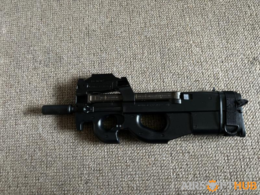 TM P90 - Used airsoft equipment