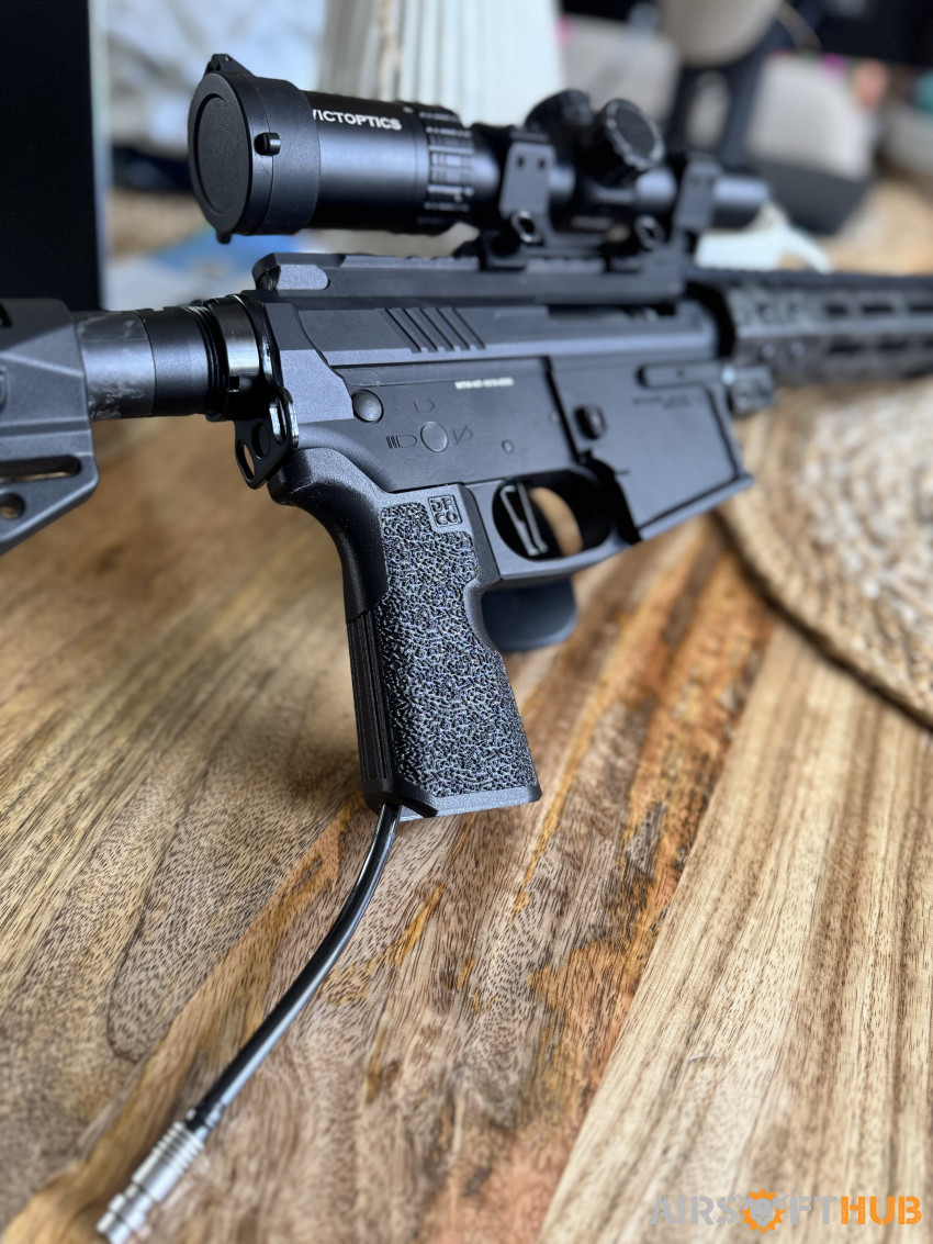 DFCO MTW Grip and plug - Used airsoft equipment