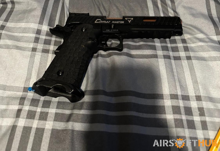Army Armament Taran Tactical - Used airsoft equipment