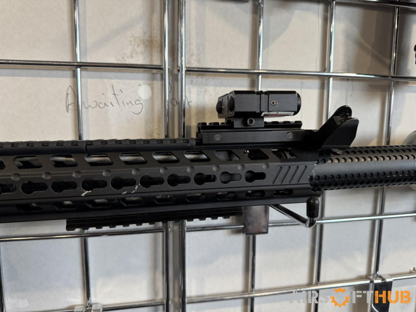 G&G GC16 predator full metal v - Used airsoft equipment