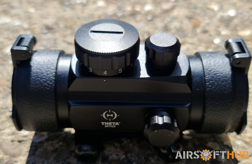 Theta Red dot optic - Used airsoft equipment