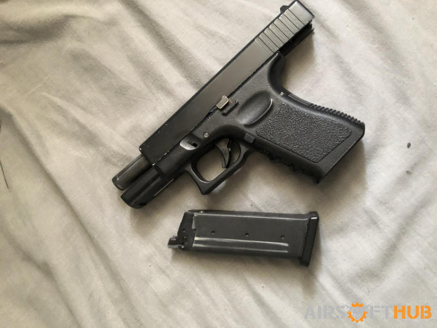 Glock 19 for swaps - Used airsoft equipment