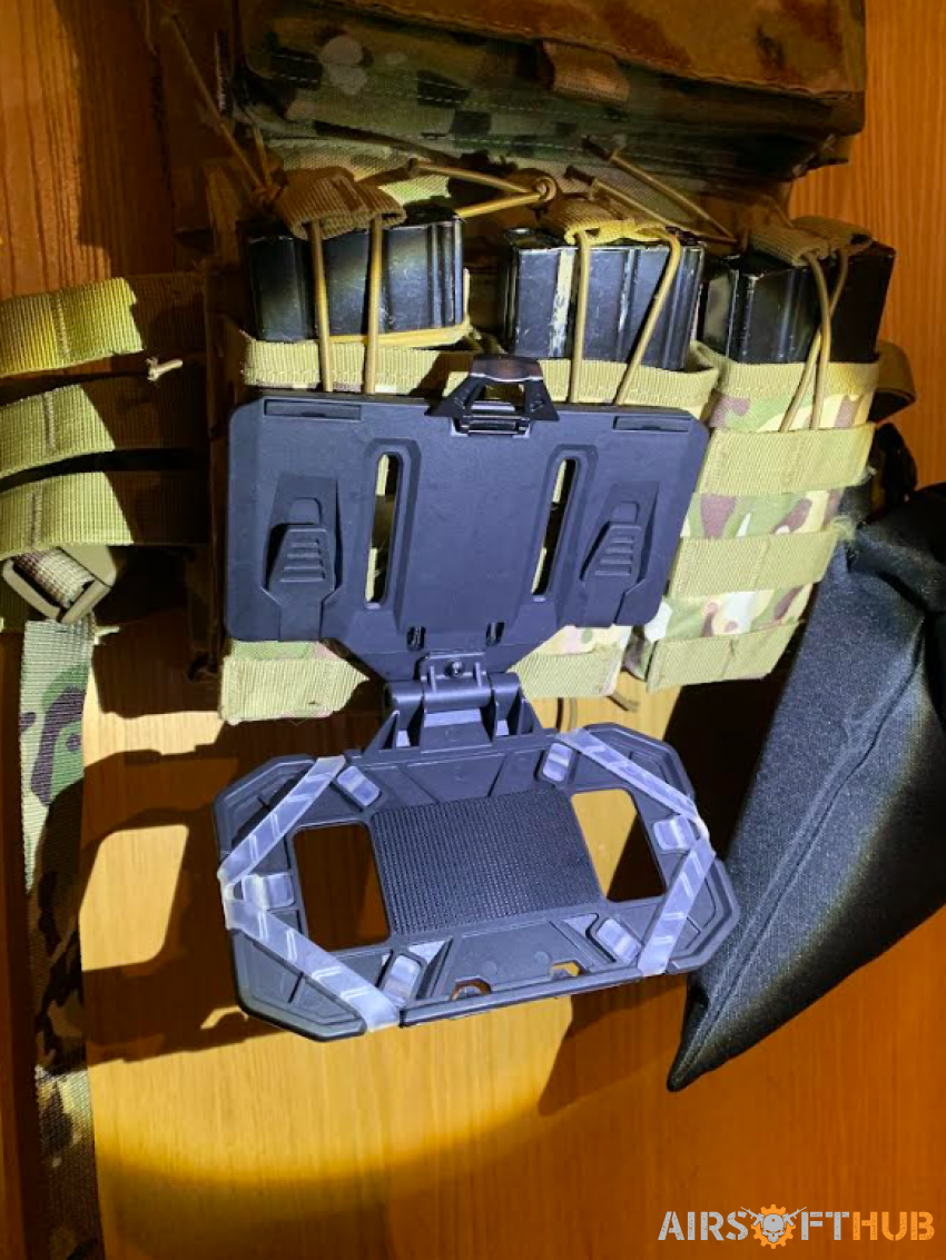 Molle Phone Holder - Used airsoft equipment