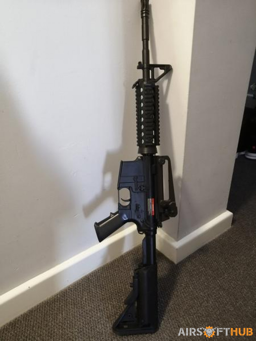 2 rifles + 2 guns - Used airsoft equipment