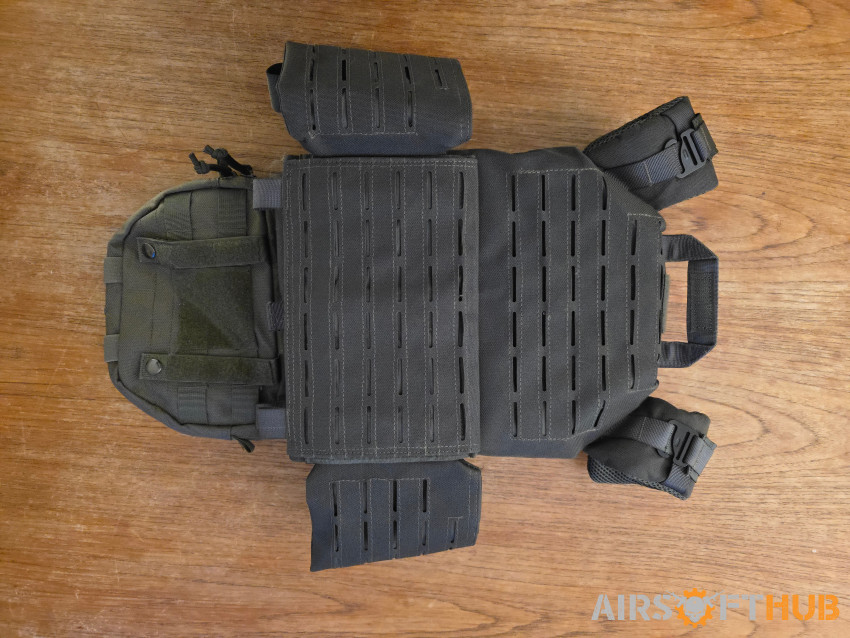 Invader Gear Reaper - Used airsoft equipment