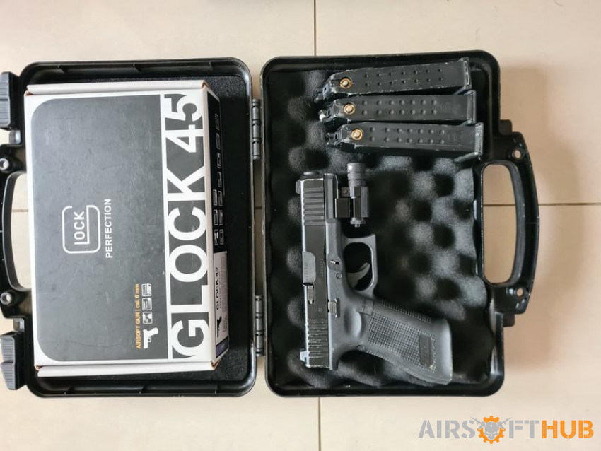 Umarex Glock 45 pistol - Used airsoft equipment