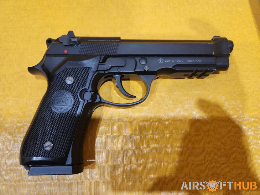 KWC M92 co2 Blowback Pistol - Used airsoft equipment