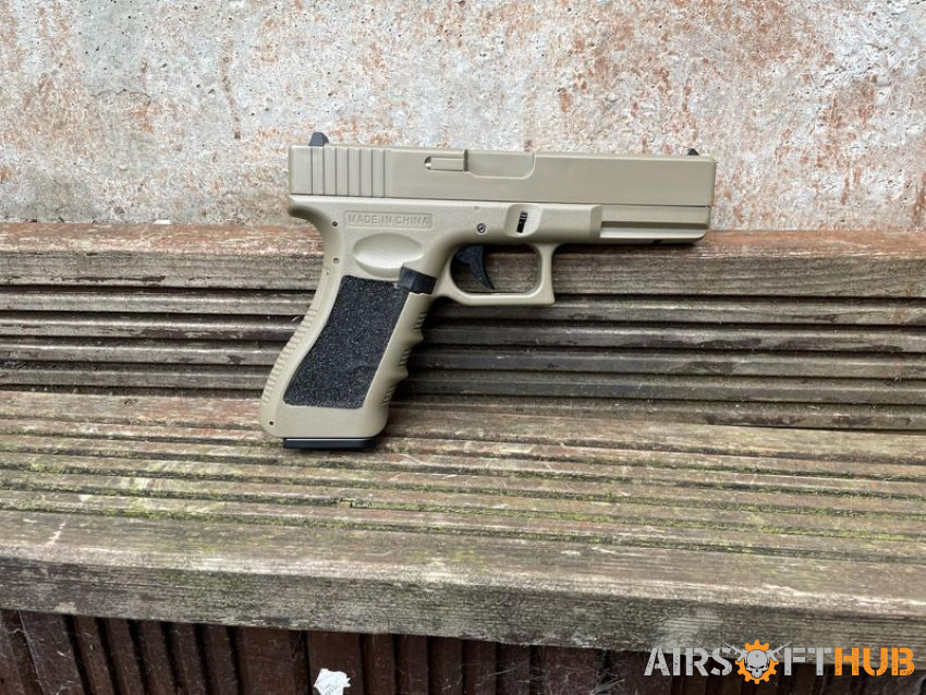 Electric Glock 18c - Used airsoft equipment