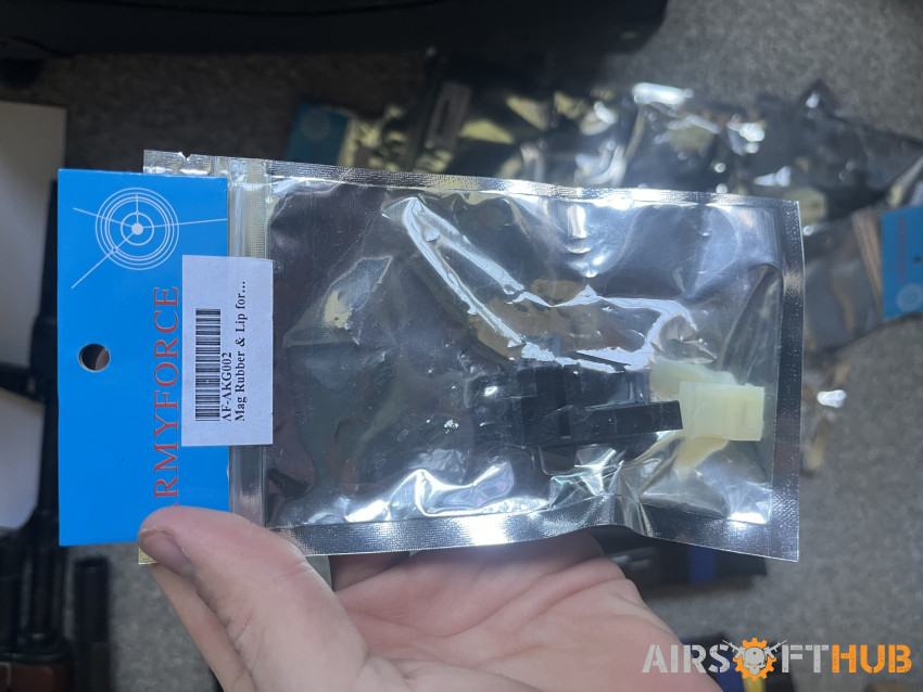 WE AK PMC UPGRADED FULL PACKAG - Used airsoft equipment