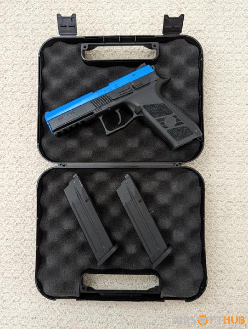 ASG CZ P-09, 2x Mags + more! - Used airsoft equipment