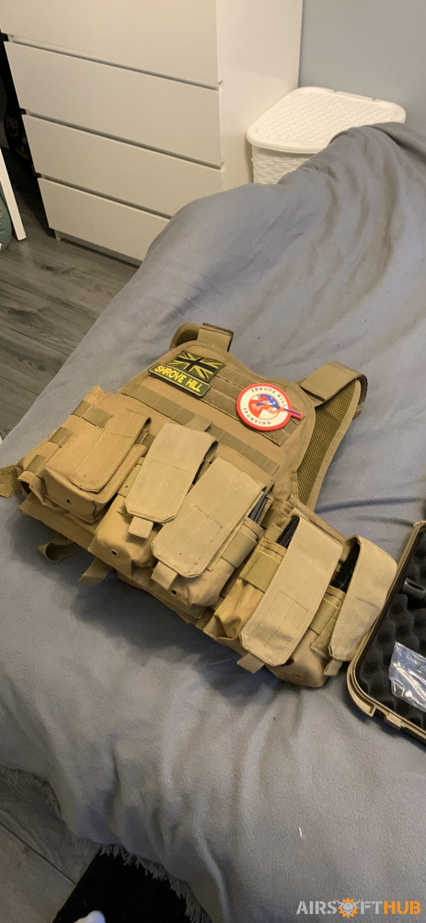 Rifle and gear bundle - Used airsoft equipment