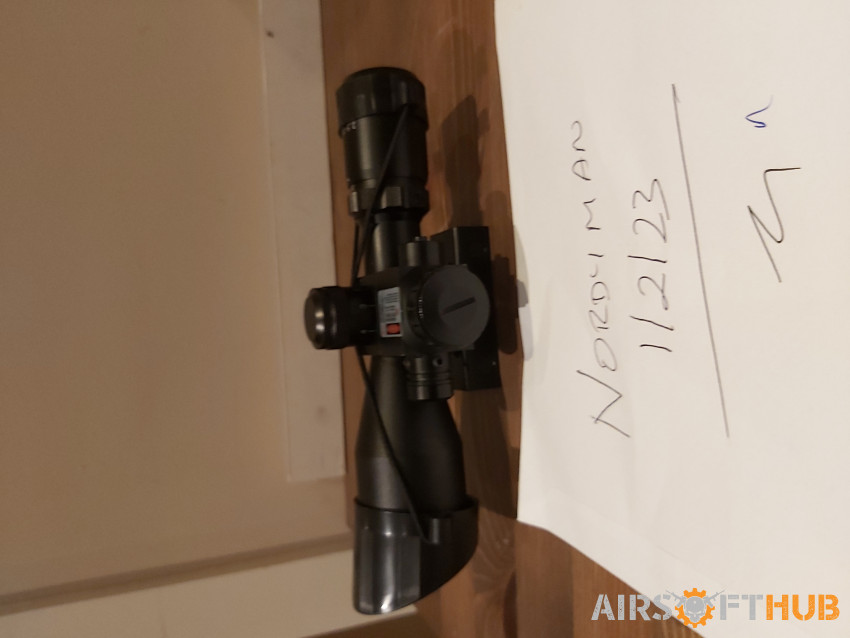 2.5x10x40 scope with laser - Used airsoft equipment