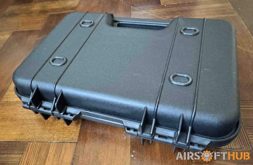 Hard Pistol Case - Used airsoft equipment