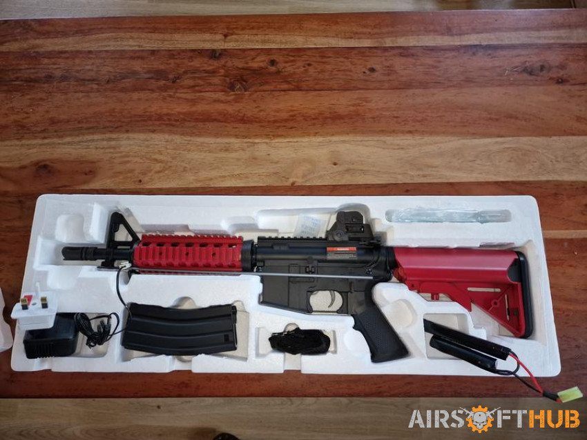 CYMA 506 M4A1 Two Tone Red - Used airsoft equipment