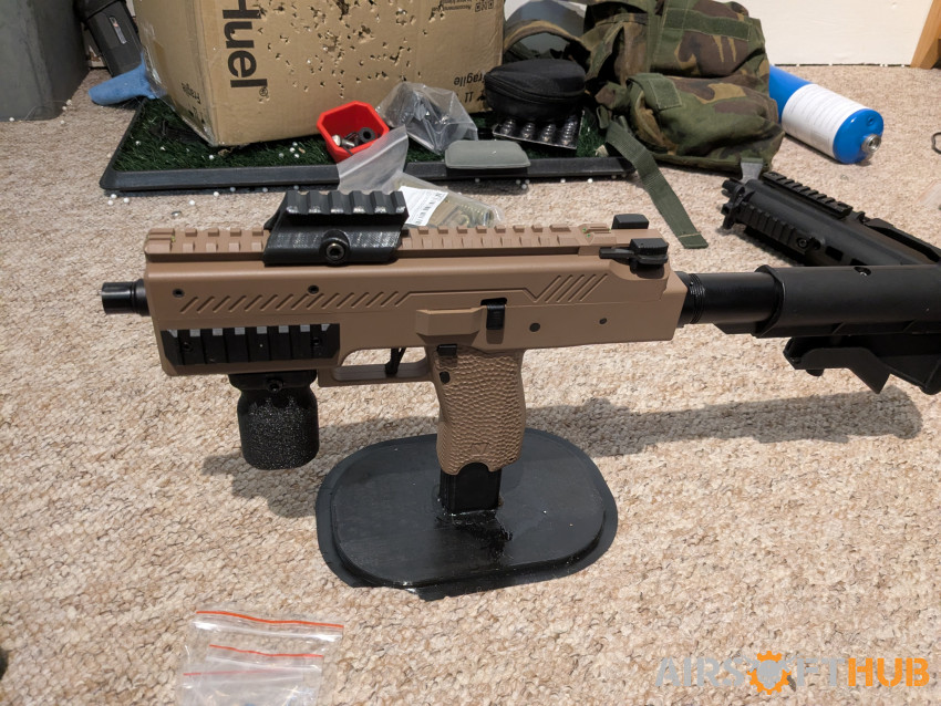 VMP 1 C GBB w/stock 6 mags HPA - Used airsoft equipment