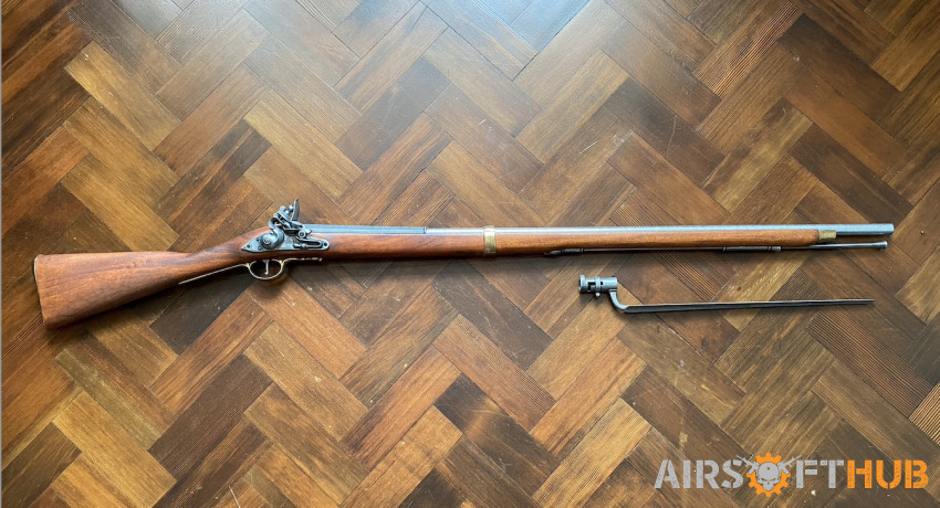Denix flintlock rifle & pistol - Used airsoft equipment