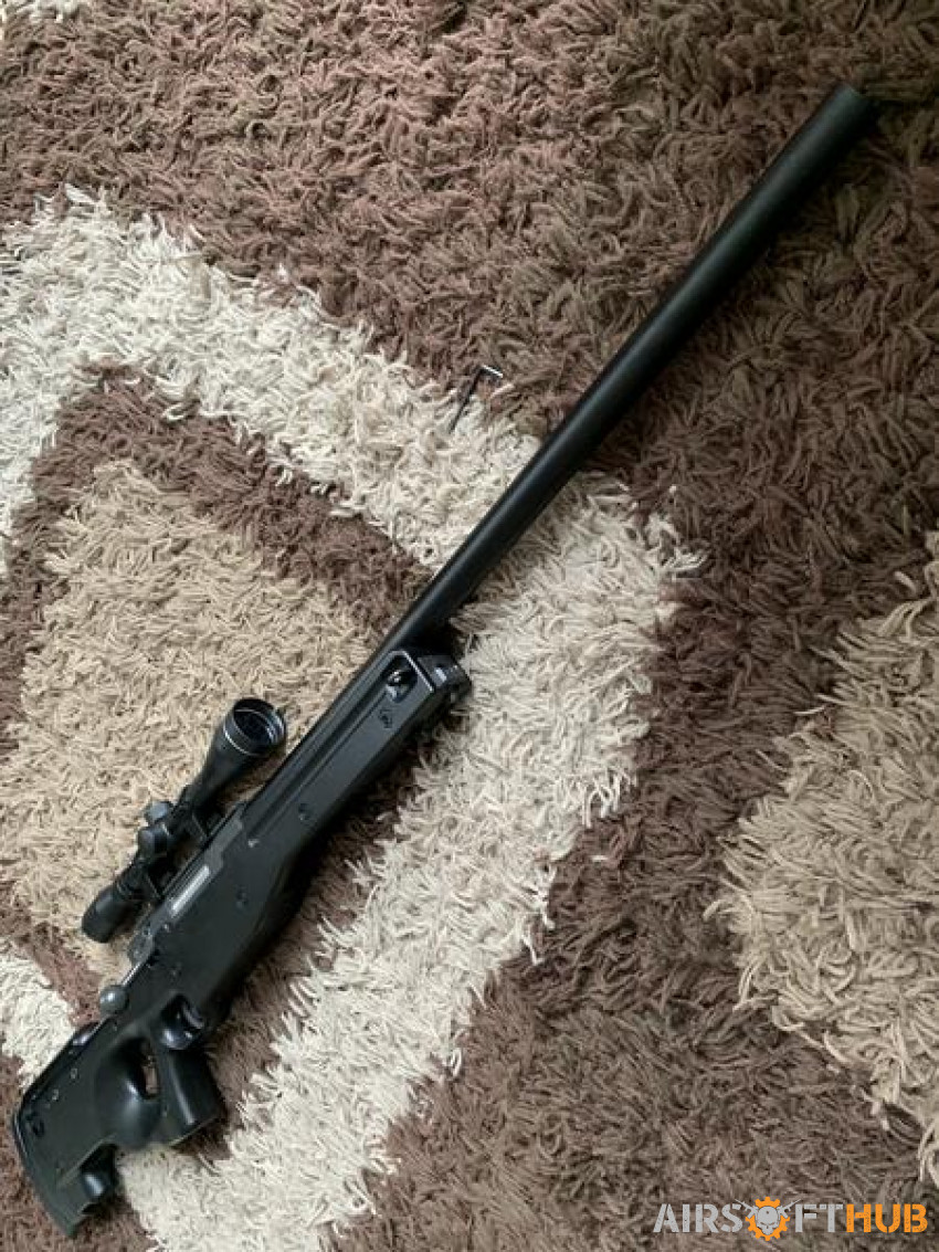 2 rifles - Used airsoft equipment