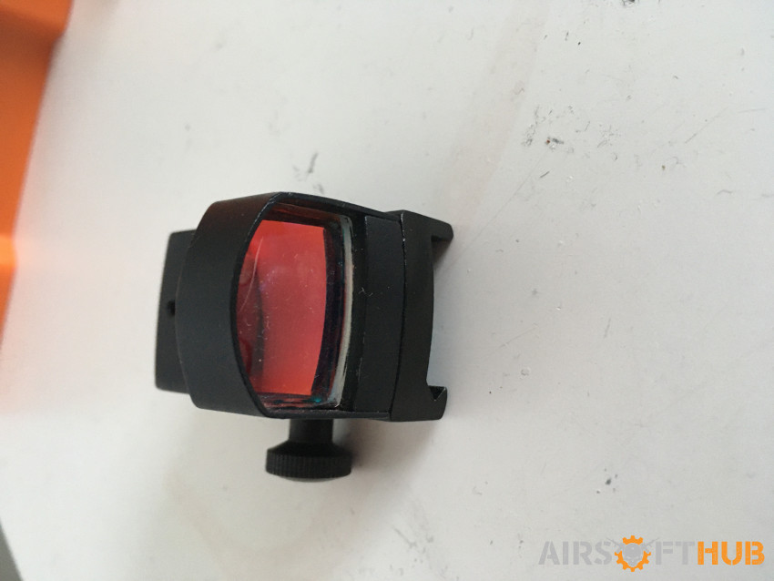 Micro red dot sight - Used airsoft equipment