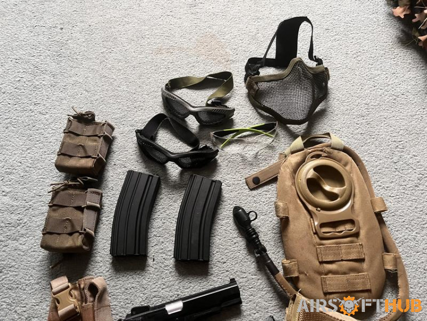job lot of gear with pistol - Used airsoft equipment