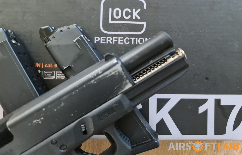 Umarex Glock17 Gen4 Package - Used airsoft equipment