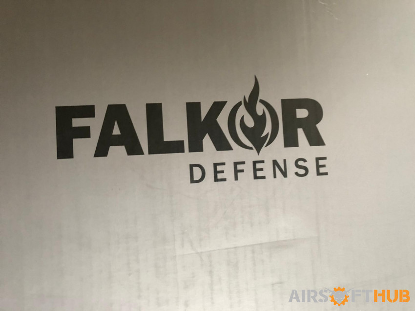APS FALCOR DEFENSE NEW - Used airsoft equipment