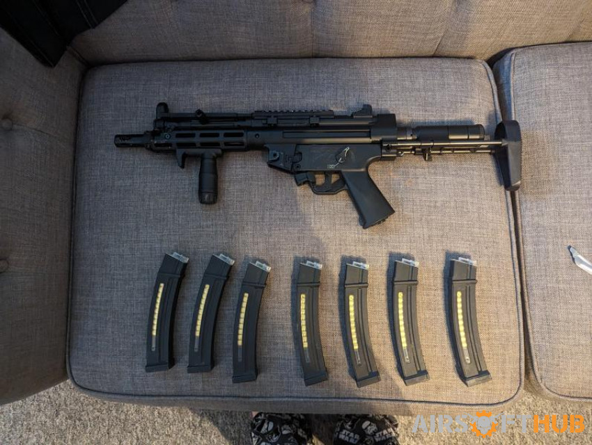 Cyma platinum MP5 - Used airsoft equipment