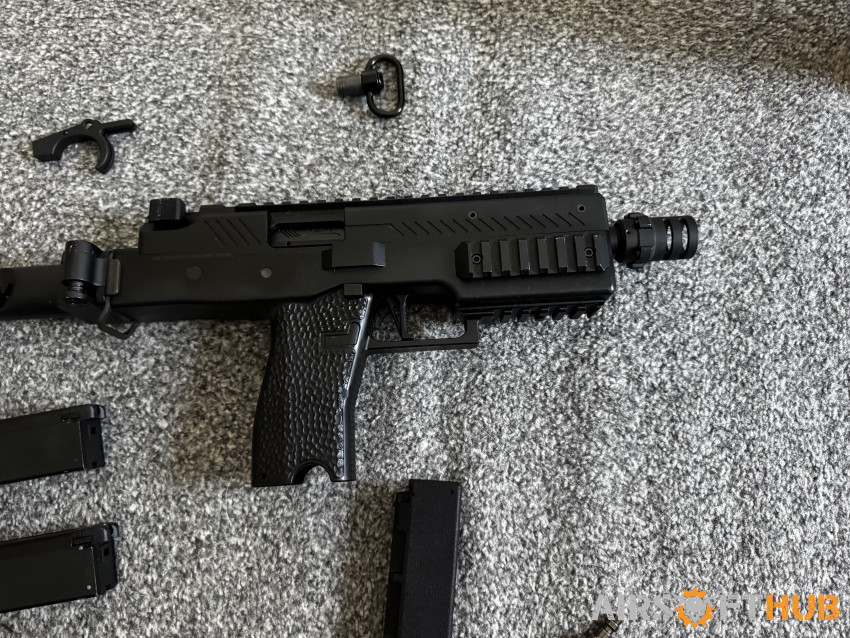 VMP1 with 3 mags - Used airsoft equipment