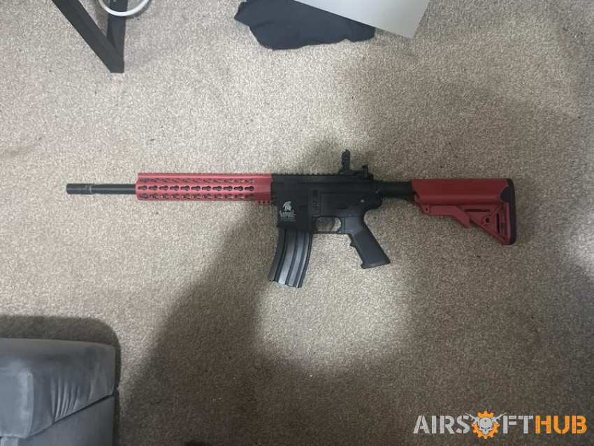 Two toned AR - Used airsoft equipment