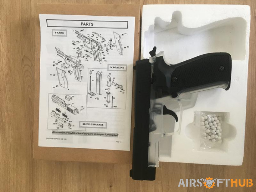 P226 gas pistol boneyard - Used airsoft equipment