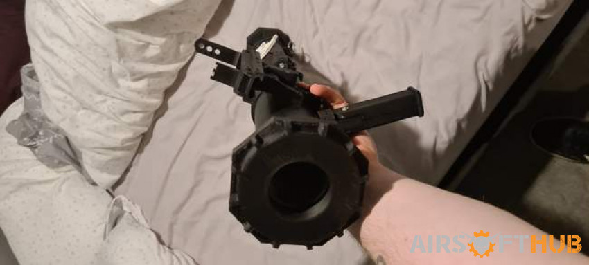 Anti tank launcher - Used airsoft equipment