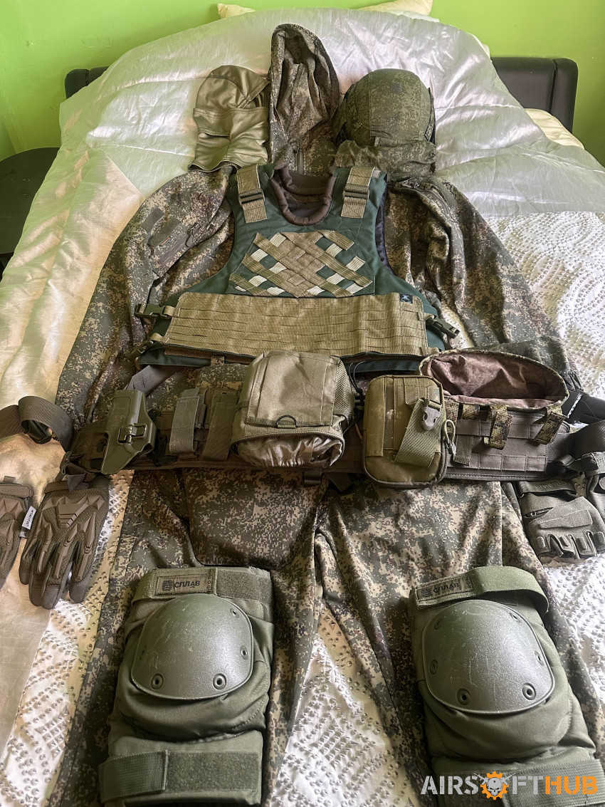 Russian Digi flora full kit - Used airsoft equipment