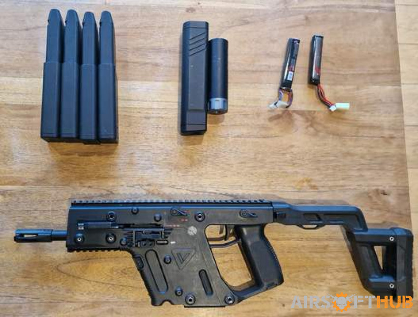 Krytac Kriss Vector + Extras - Used airsoft equipment