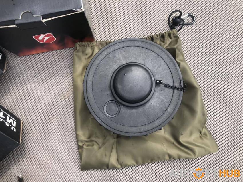 Claymore Mines and Land Mine - Used airsoft equipment