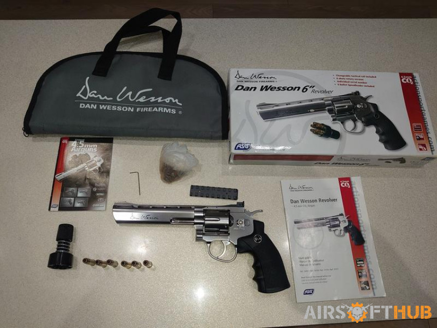 Dan Wesson Revolver 6 inch - Used airsoft equipment