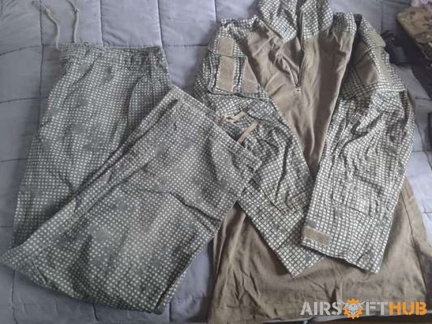 DNC Shirt and Trousers - Used airsoft equipment