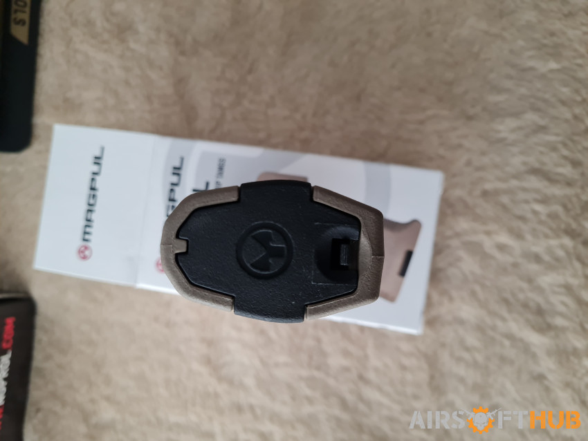 Magpul k2 xl grip - Used airsoft equipment