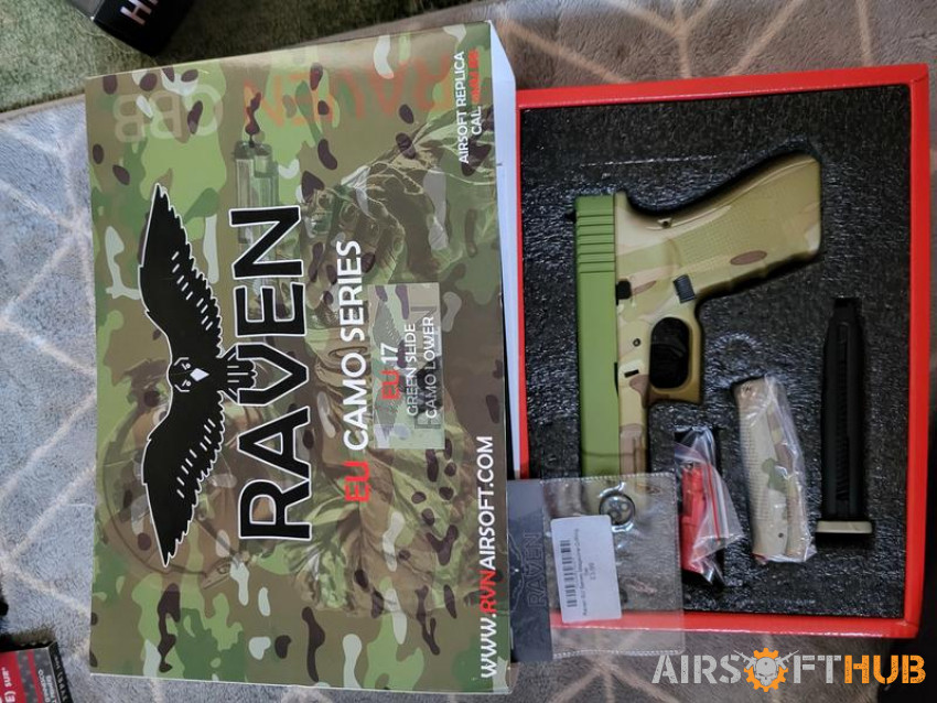 Raven Camo Glock - Used airsoft equipment